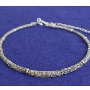 Premier Designs Heirloom necklace